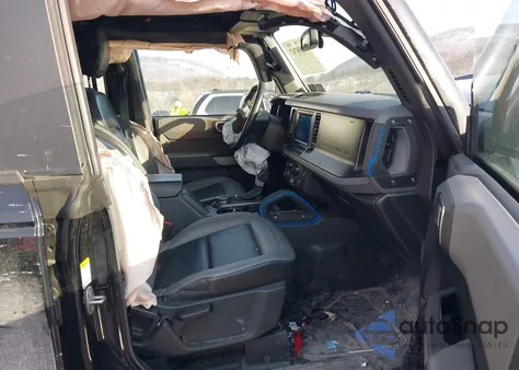 2022 Ford Bronco Big Bend/Black Diamond/Outer Banks from USA, damaged, VIN 1FMEE5BP8NLB67951